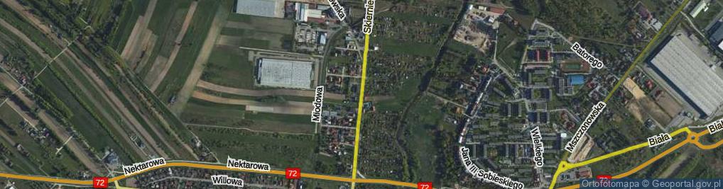 Zdjęcie satelitarne Skierniewicka ul.